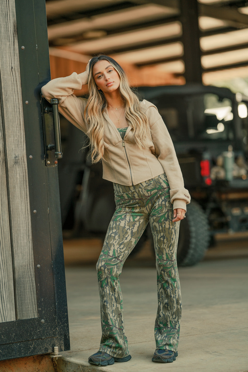 Ribbed Flare Leggings - Greenleaf®